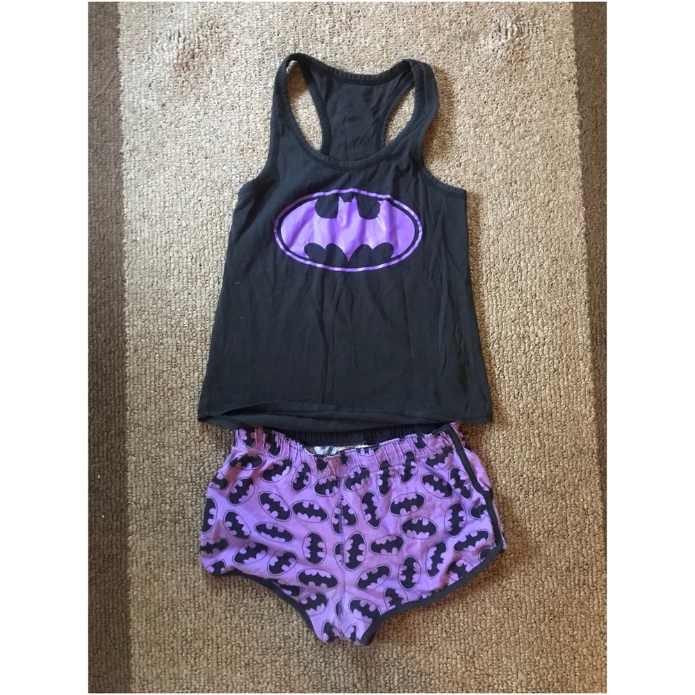 Batgirl/Batman Spencer’s Pajama set! 🦇 💜
